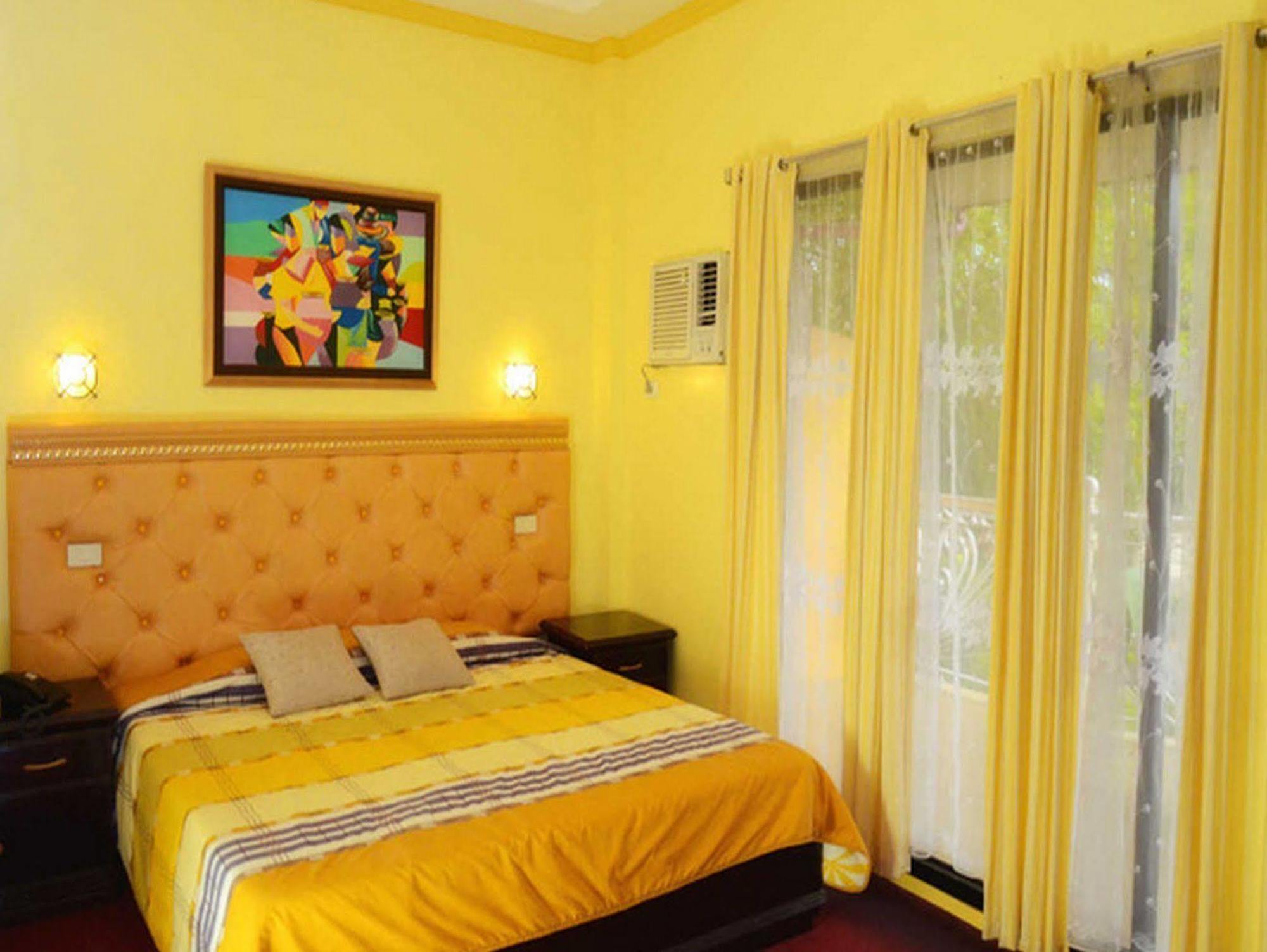 Oyo 197 Sunny Point Hotel Davao Exterior foto