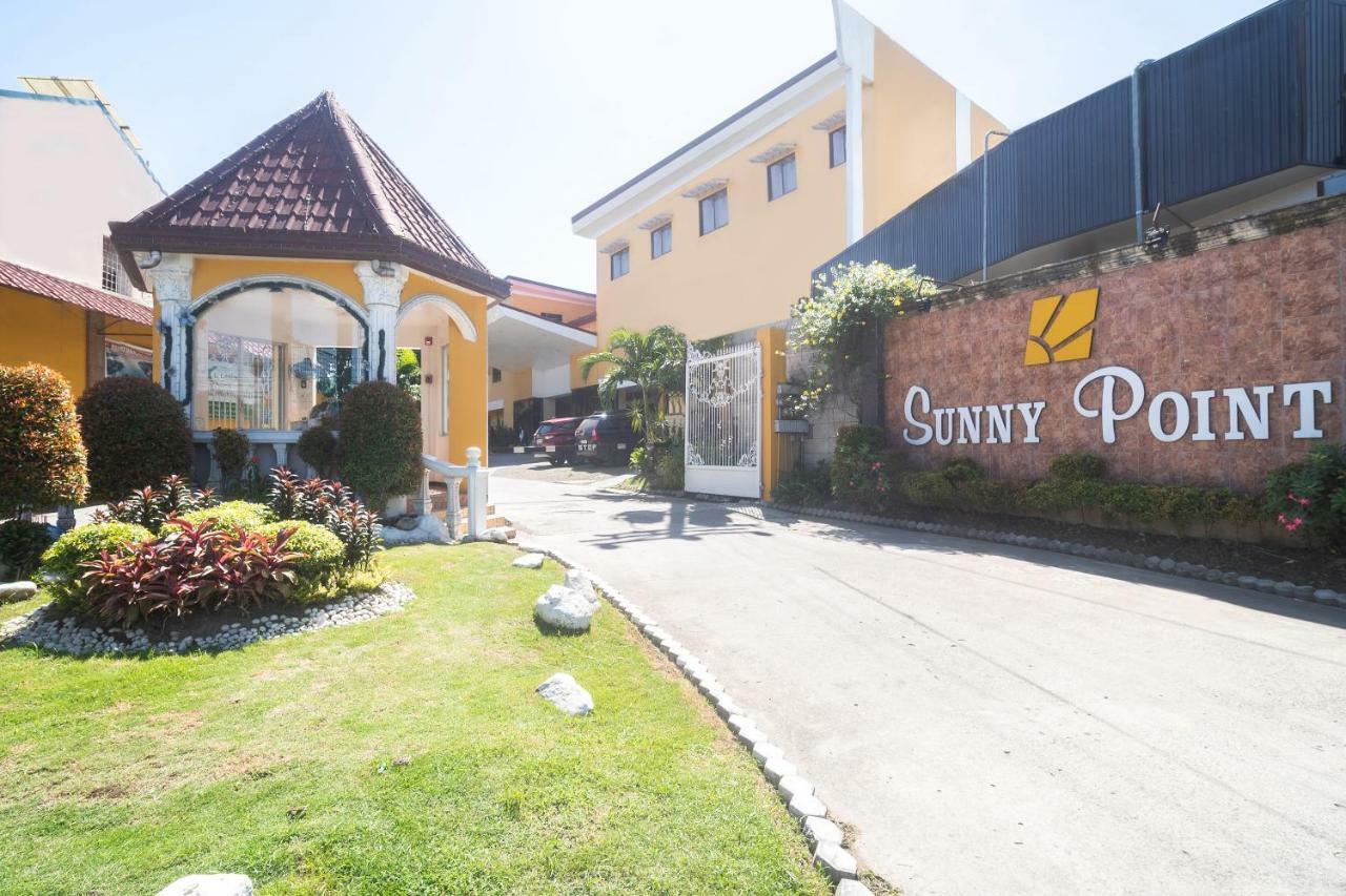 Oyo 197 Sunny Point Hotel Davao Exterior foto