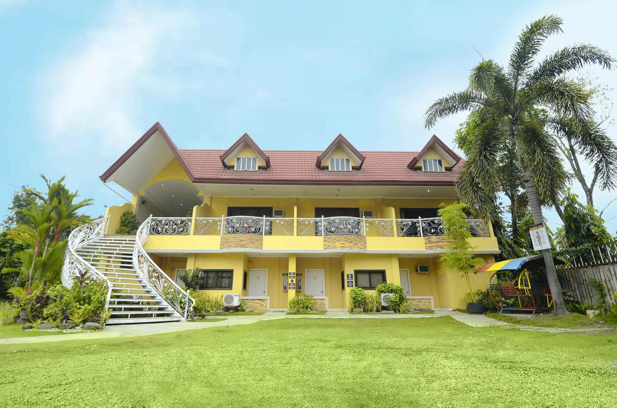 Oyo 197 Sunny Point Hotel Davao Exterior foto